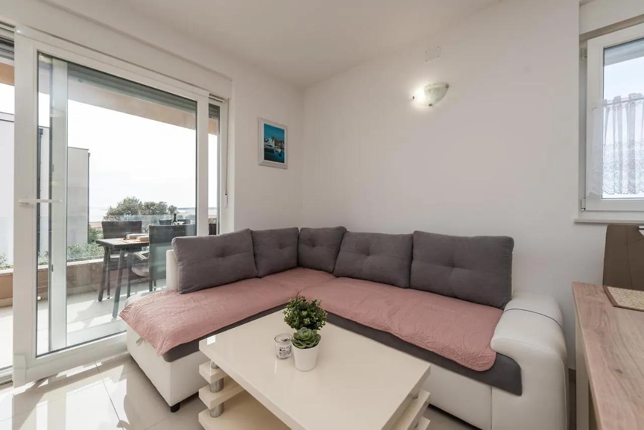 Zoran Brand New Modern Apartments Mandre Kroatien